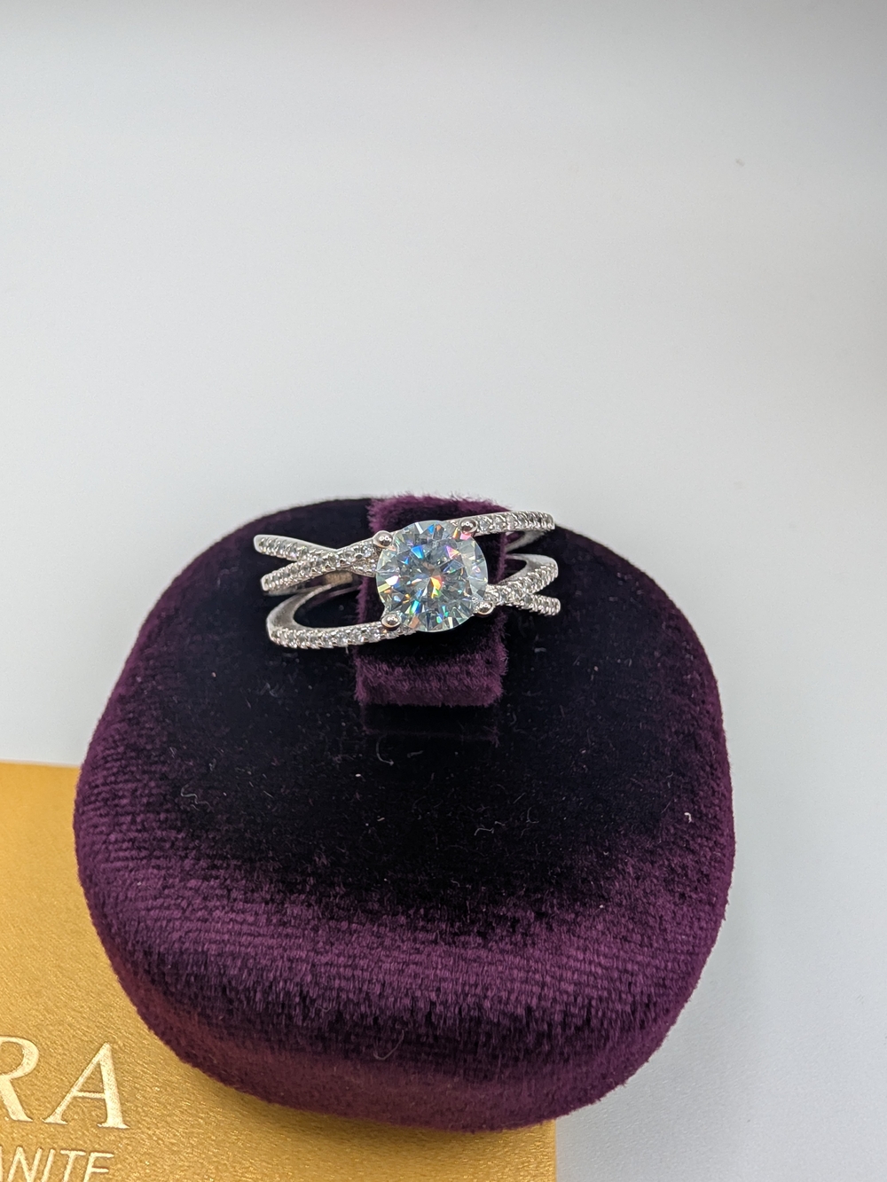 GRA Certified 1.0ct Moissanite Crossover Ring Sterling Silver Sz 7
